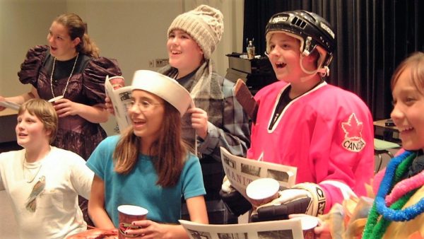 Actua Escola Teatre - Cursos interpretació per infants